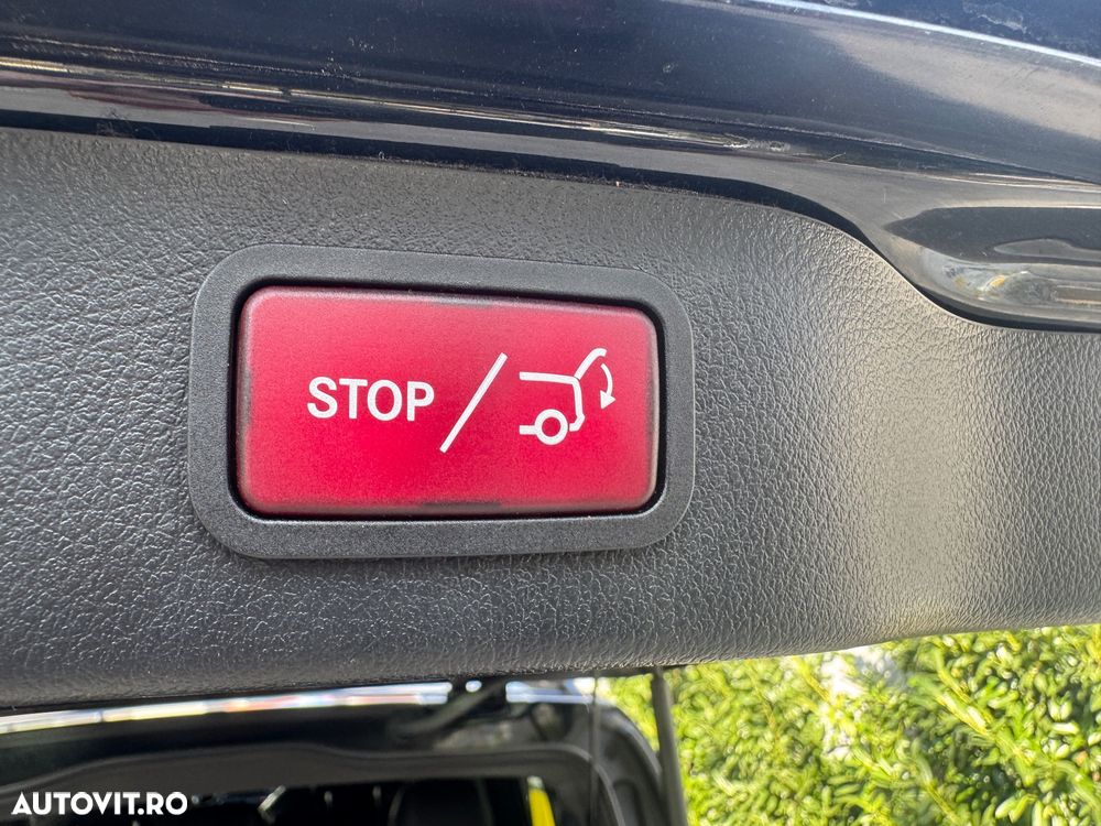 Mercedes-Benz V 300 d lang 4Matic 9G-TRONIC Exclusive - 27