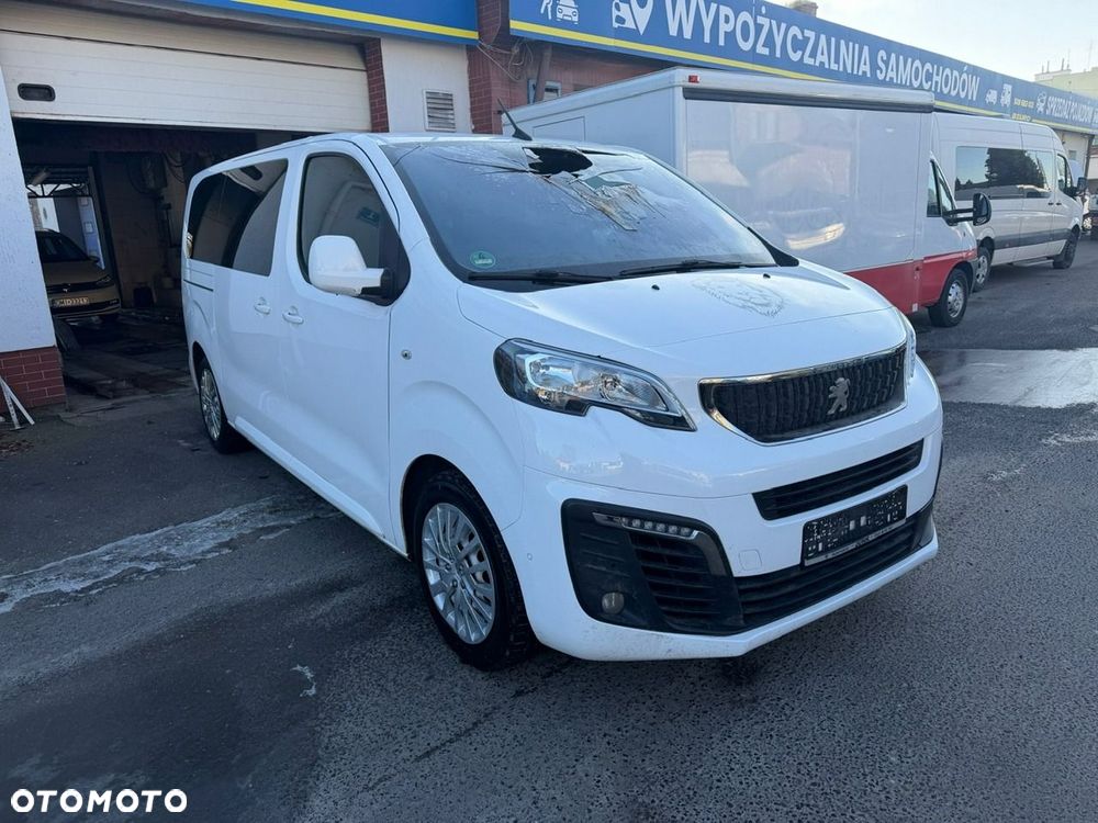 Peugeot Traveller - 6