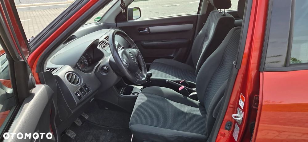 Suzuki Swift 1.3 Limited 25 - 7