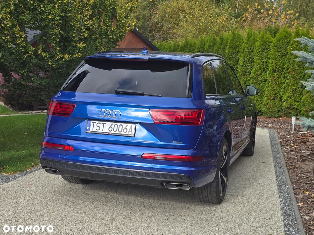 Audi Q7 2017 photo 3