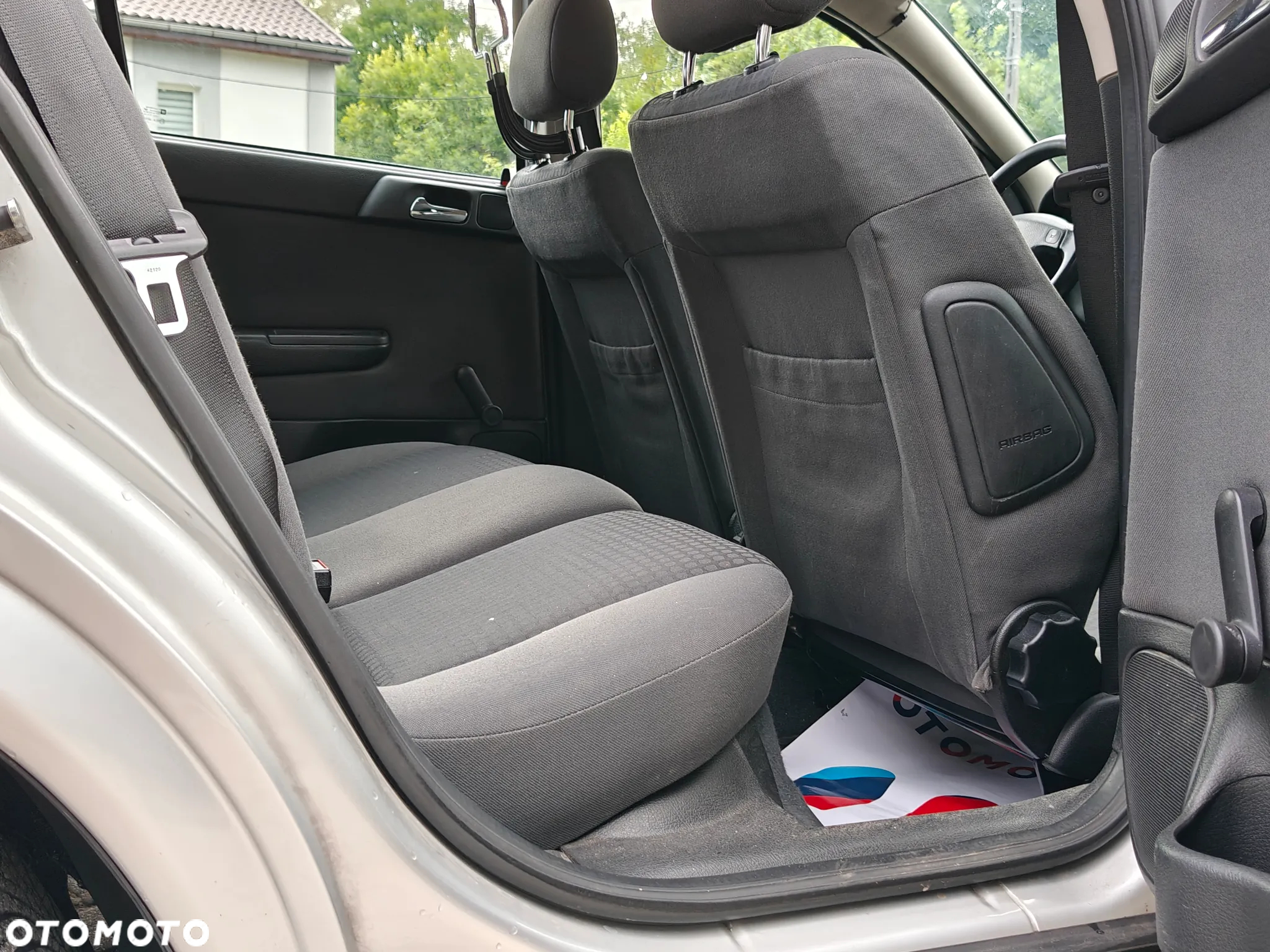 Opel Astra 2.0 DTI Caravan Njoy - 11