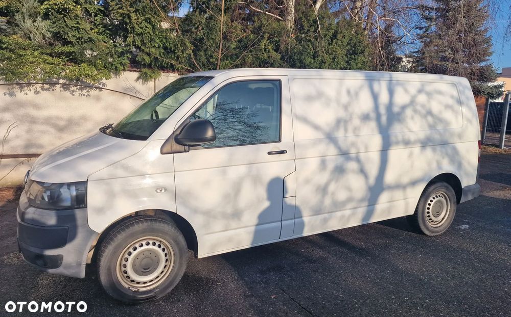 Volkswagen Transporter T5 - 1