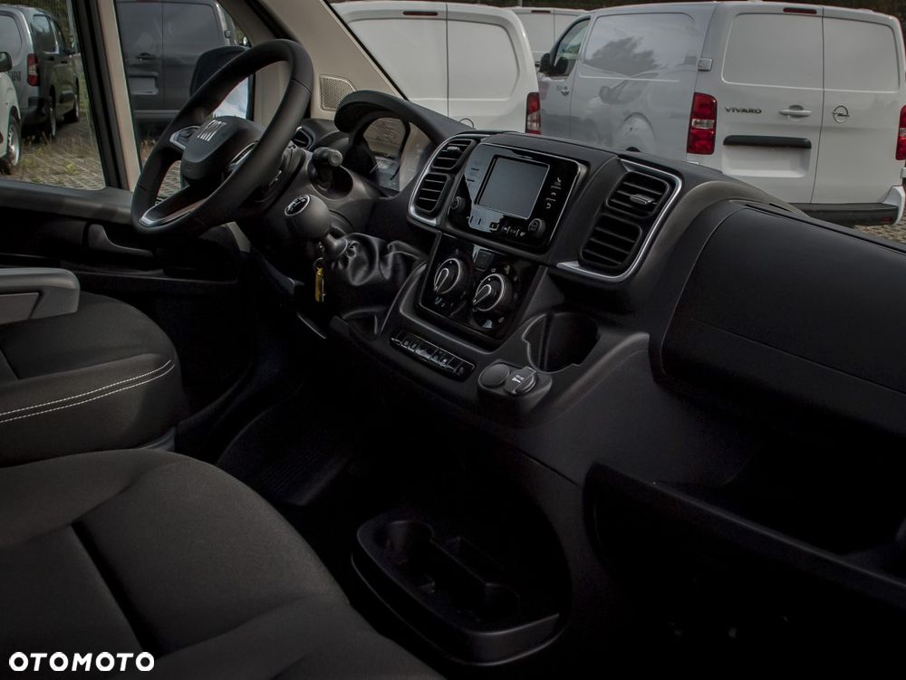 Fiat FIAT DUCATO SERIA 2 STOCK MY25.5 Ducato Maxi Furgon L4H2 3,5T Diesel 140KM Manual - 14