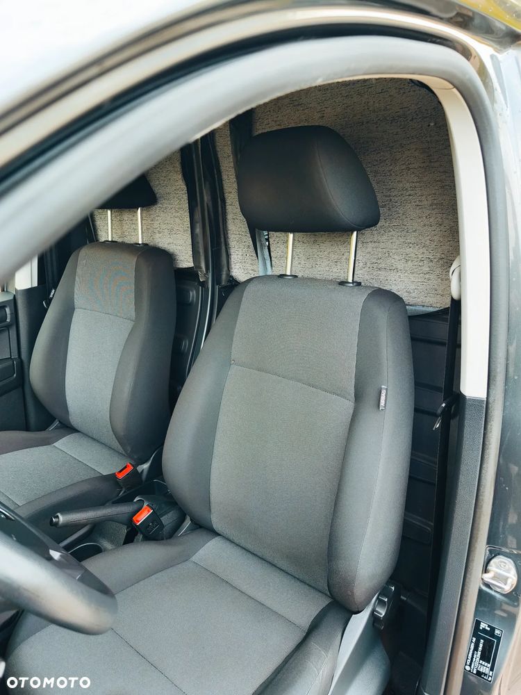 Volkswagen Caddy - 17