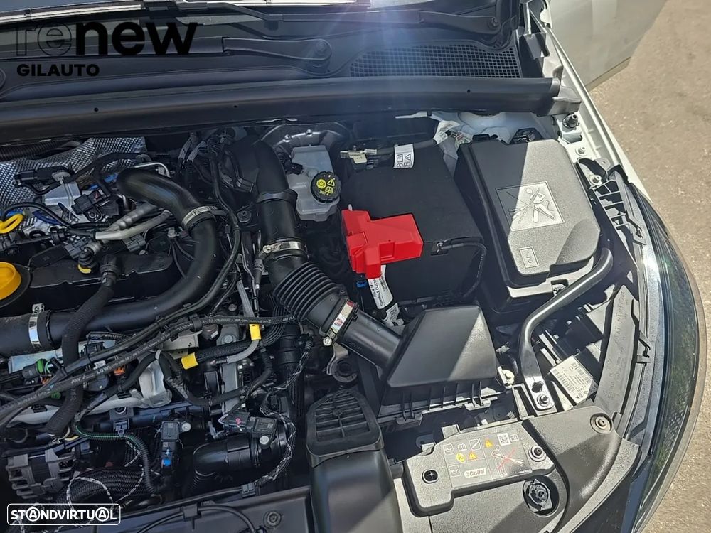 Renault Clio 1.0 TCe Techno Bi-Fuel - 24