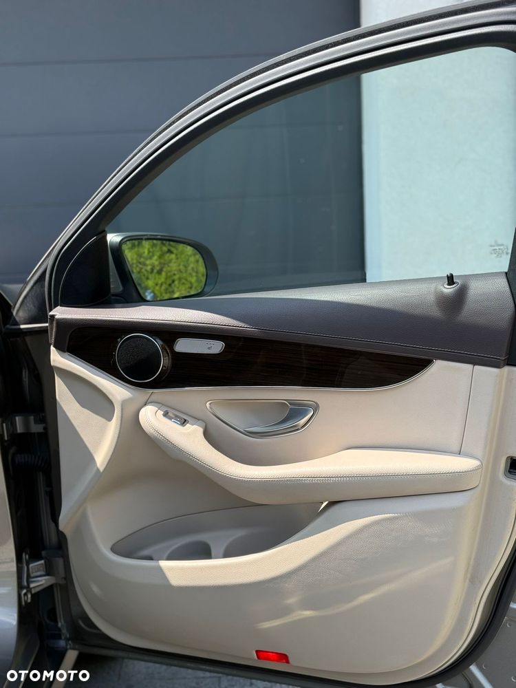 Mercedes-Benz GLC 250 4-Matic - 12