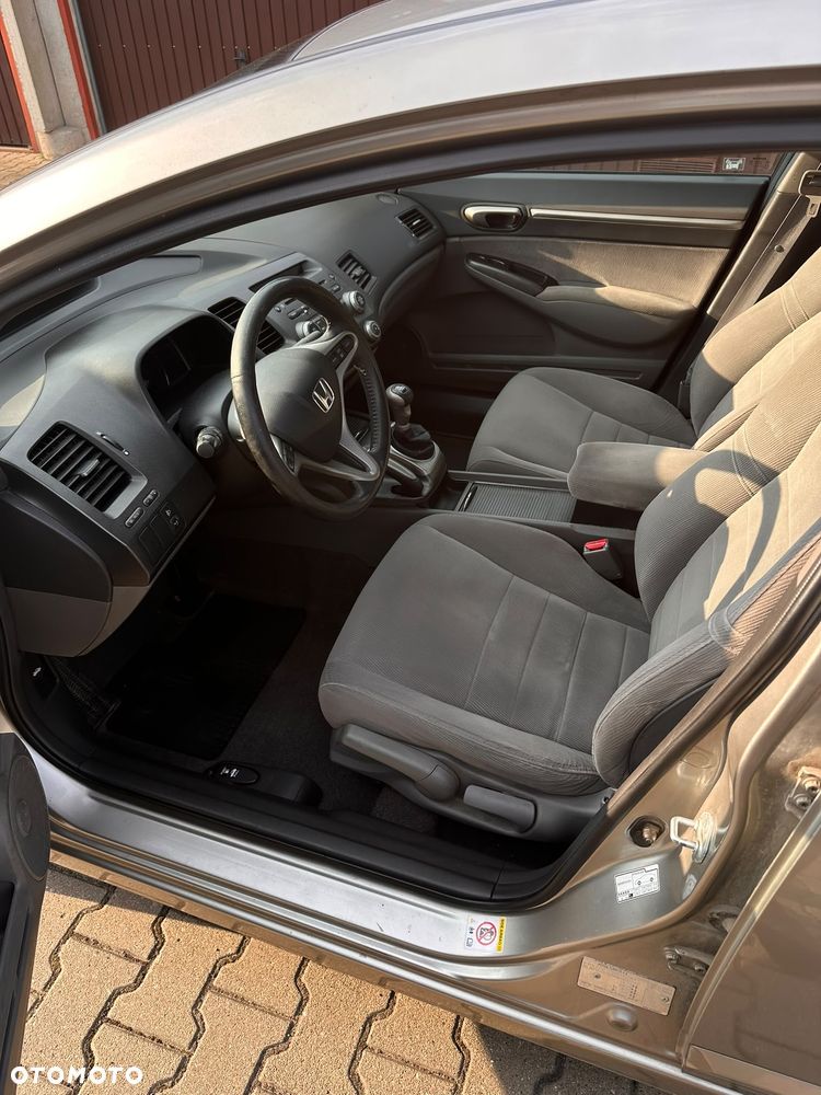 Honda Civic - 12