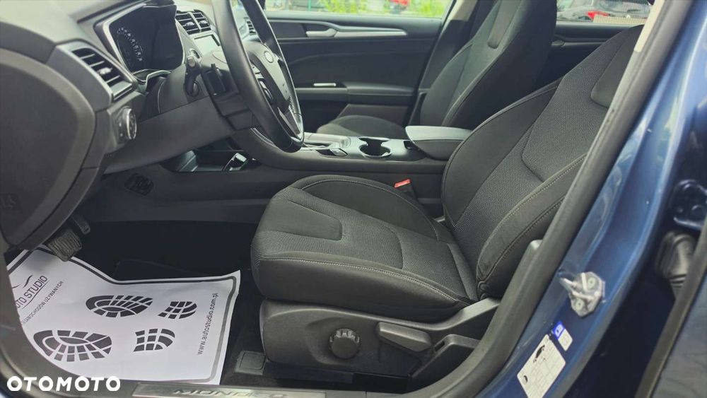 Ford Mondeo 2.0 TDCi Titanium PowerShift - 9
