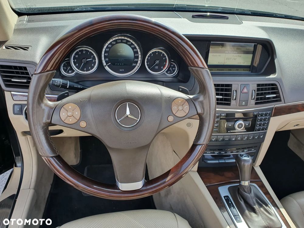 Mercedes-Benz Klasa E - 12