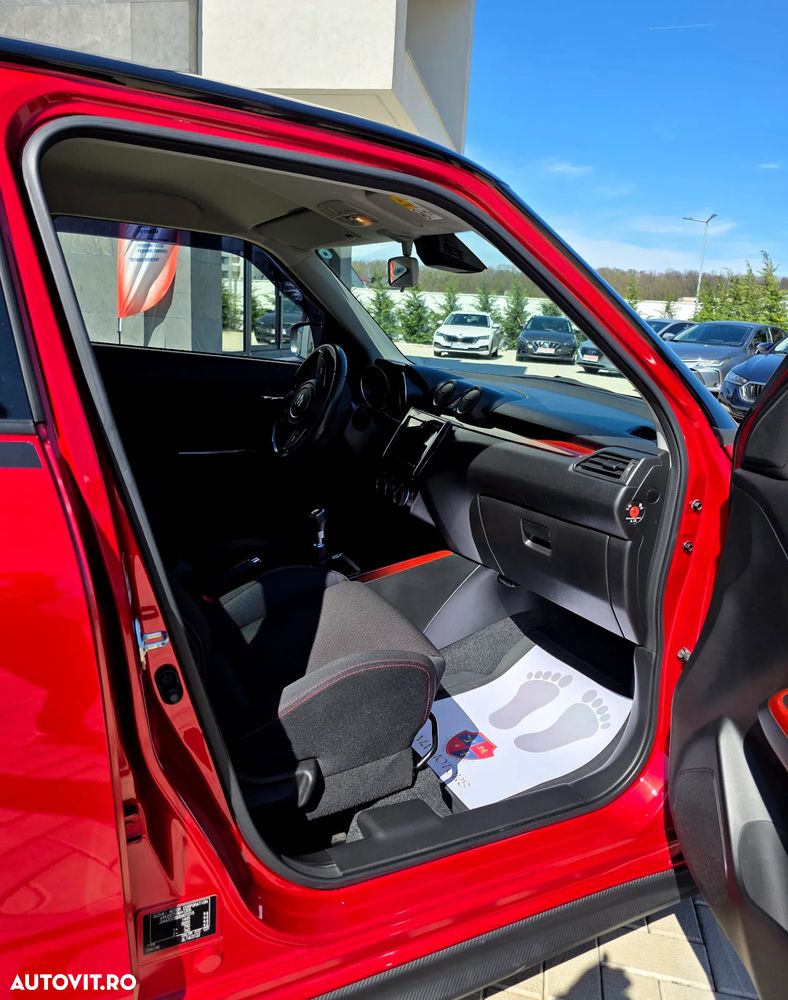 Suzuki Swift 1.4 Dualjet 48V MHEV Sport - 23