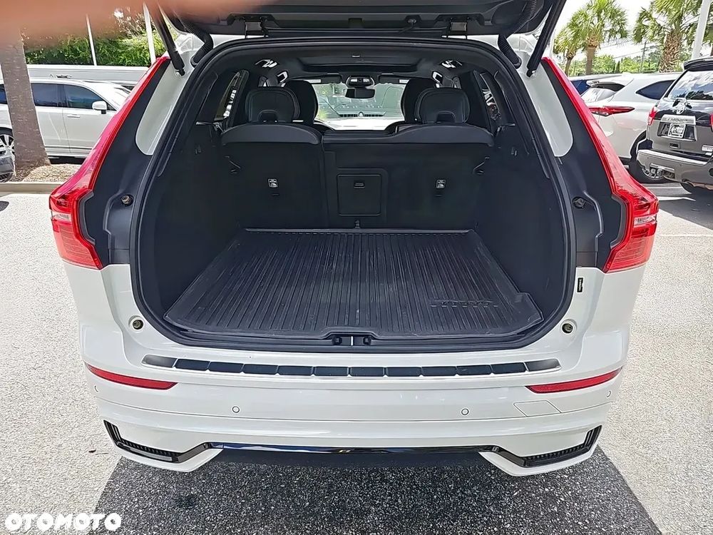 Volvo XC 60 B6 B AWD Geartronic RDesign - 11