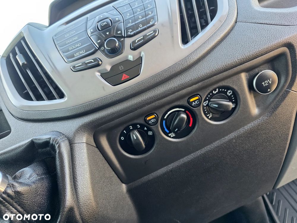 Ford TRANSIT 2,0 TDCI 170 KONNA DOKA BRYGADÓWKA 7 OSOBOWA KLIMA WEBASTO LEDY BLIŻNIAKI DO 3,5T GWARANCJA - 28