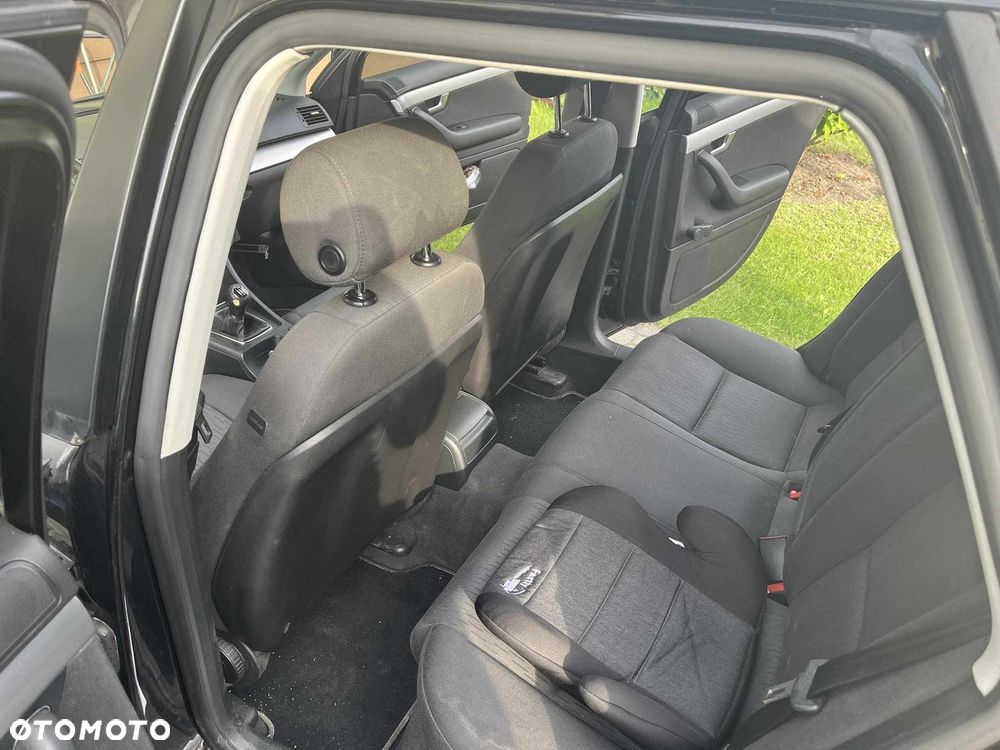 Audi A4 Avant 1.9 TDI - 8