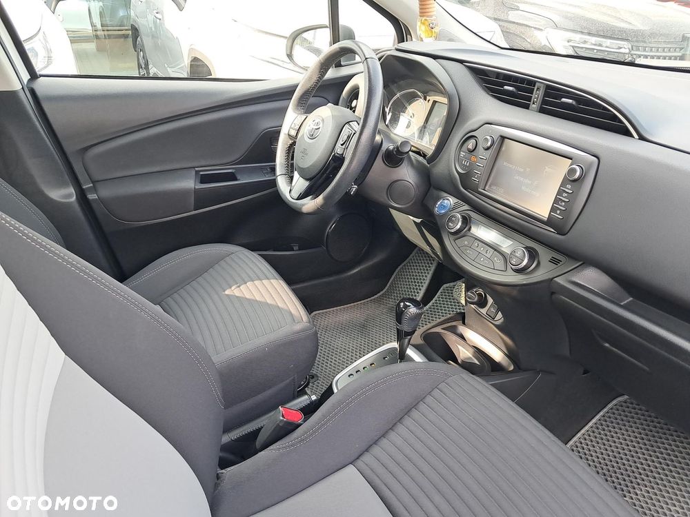 Toyota Yaris - 9