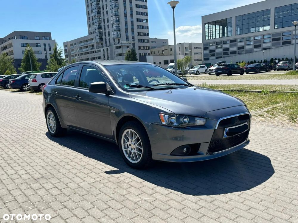 Mitsubishi Lancer 1.8 DID Intense - 3