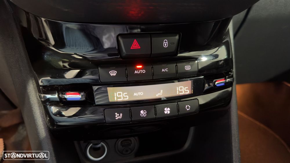 Peugeot 208 PureTech 110 Stop & Start Tech Edition - 28