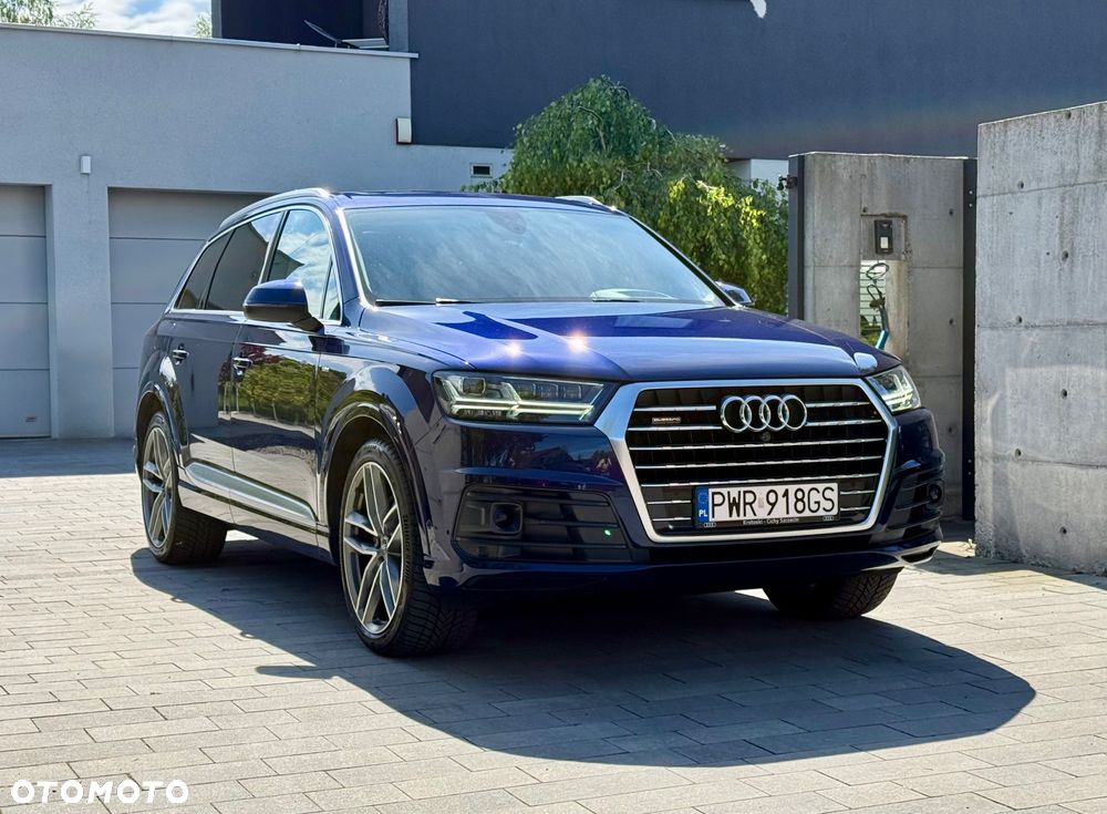 Audi Q7 - 12