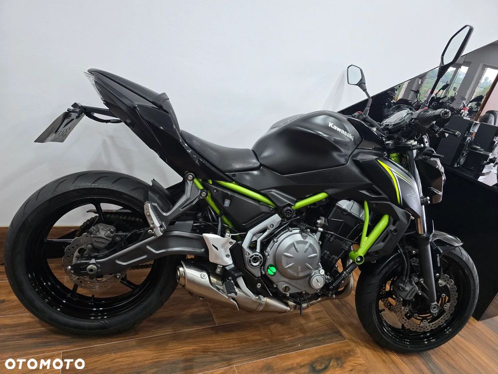 Kawasaki Z 650 - 25