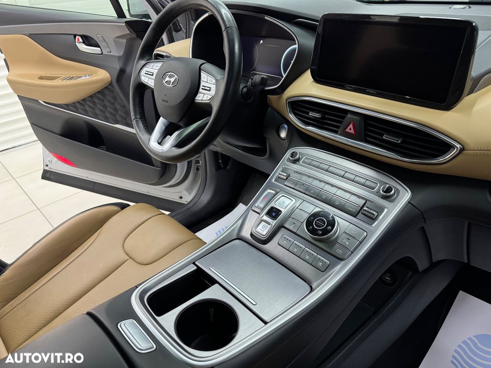 Hyundai Santa Fe 1.6 l 265 CP 4WD 6AT Luxury - 18