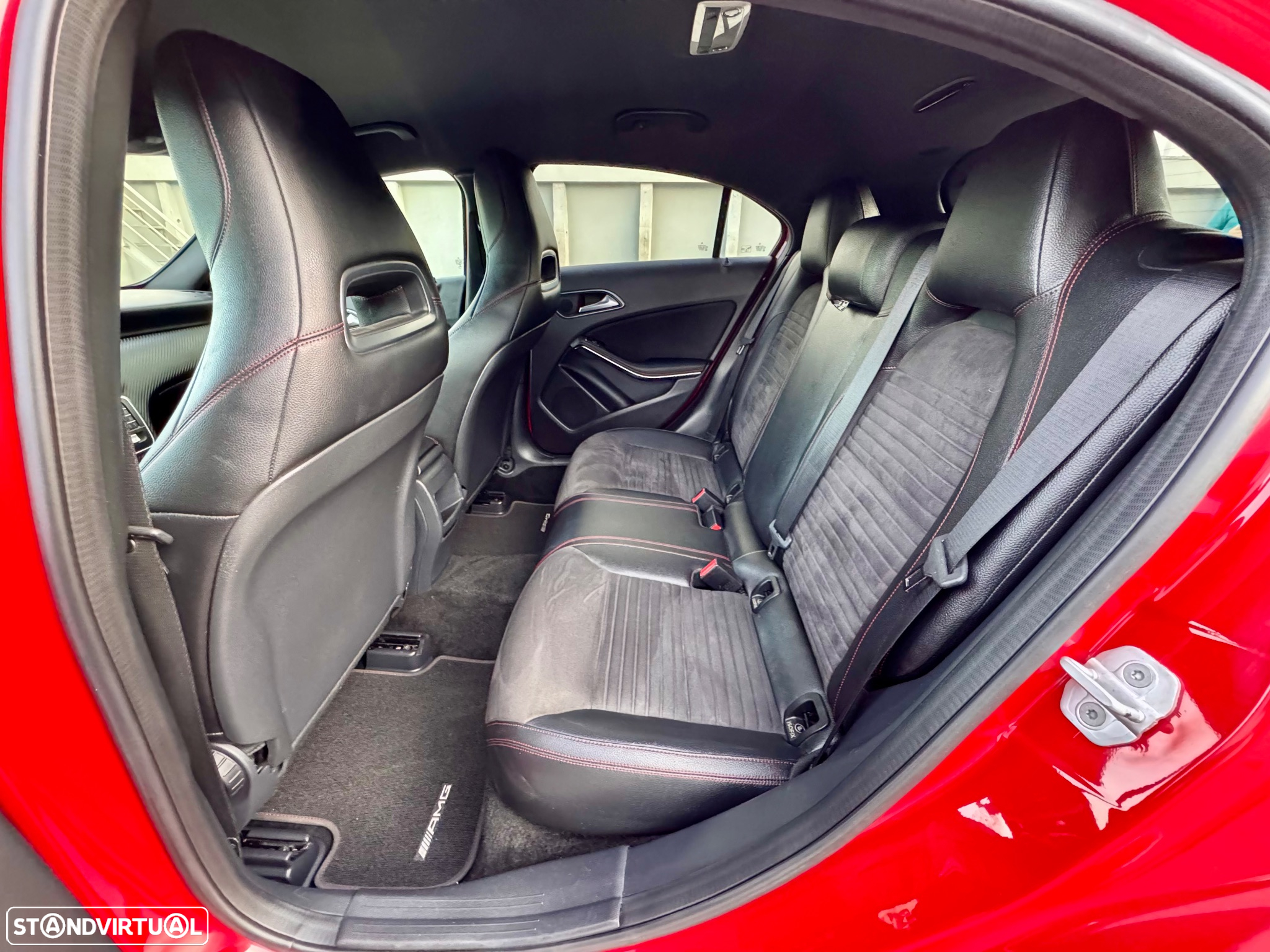 Mercedes-Benz A 200 d AMG Line - 8