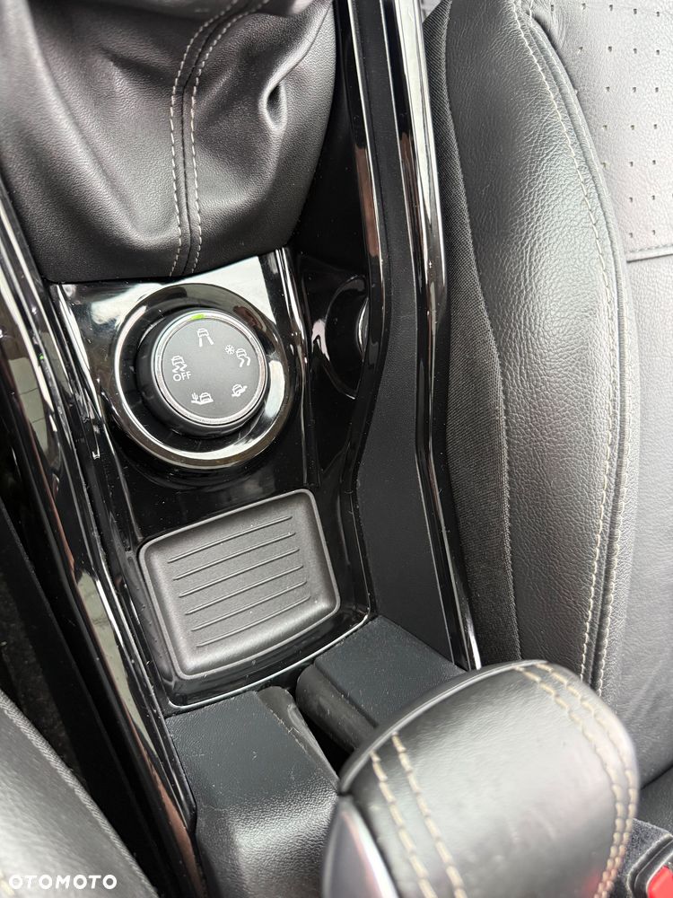 Peugeot 2008 BlueHDi FAP 120 STOP & START Allure - 35