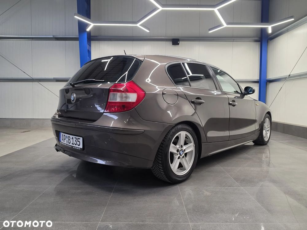 BMW Seria 1 118i - 15