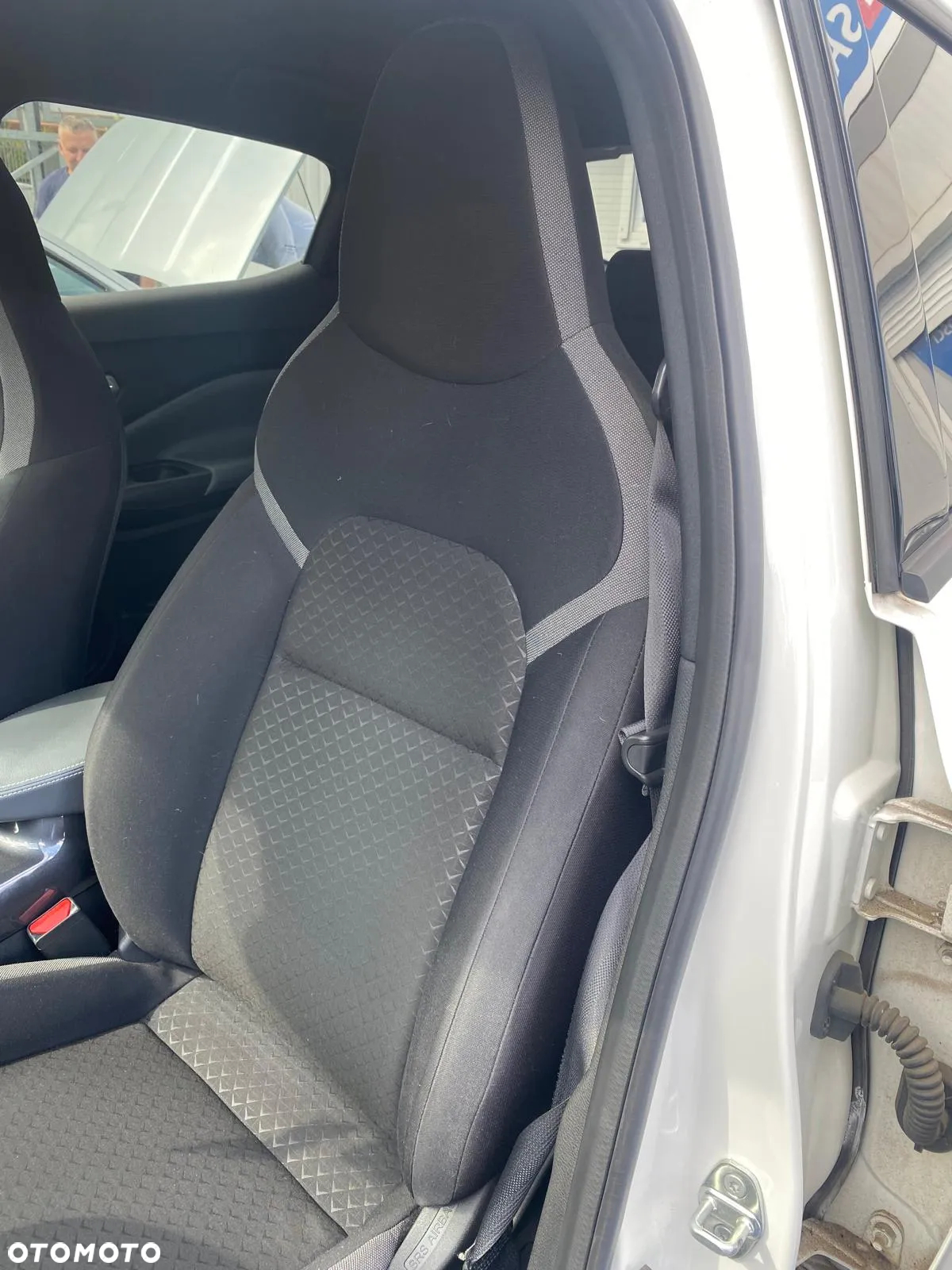 Nissan Juke 1.0 DIG-T N-Connecta - 15