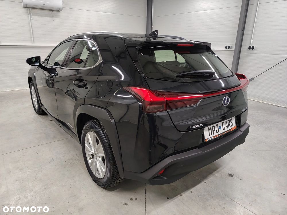 Lexus UX 250h Elegance 2WD - 10