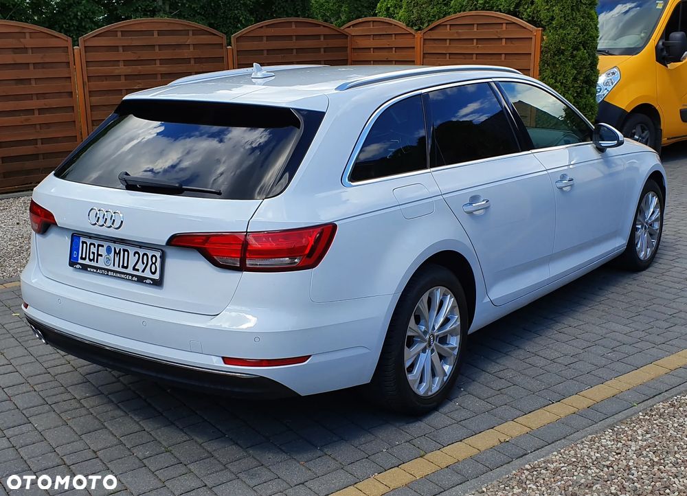 Audi A4 Avant 2.0 TDI S tronic - 10