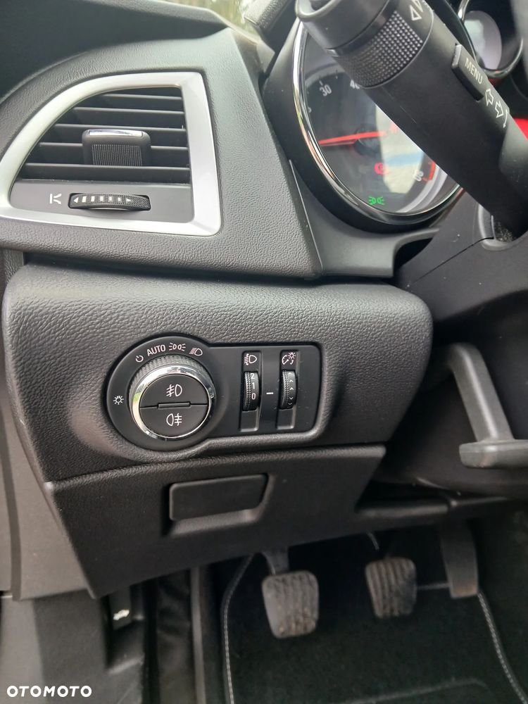 Opel Astra - 17