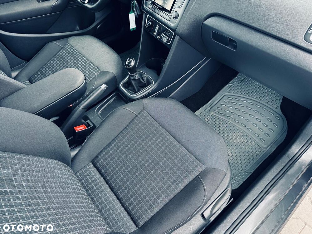 Volkswagen Polo 1.2 TSI BMT Comfortline - 16