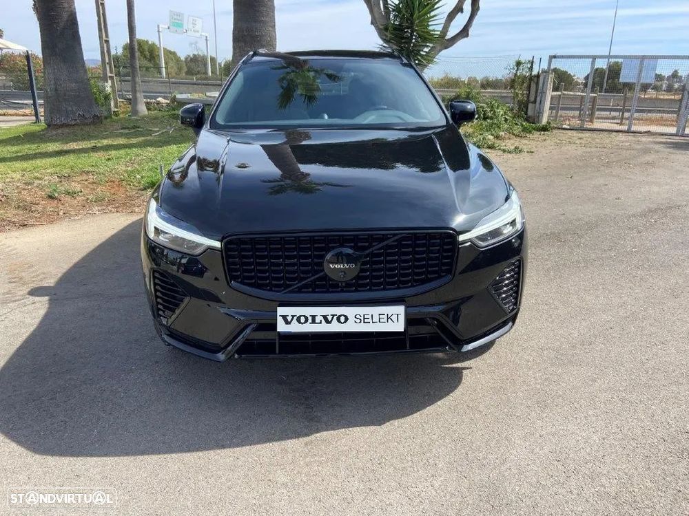Volvo XC 60 2.0 T6 PHEV Black Edition AWD - 4