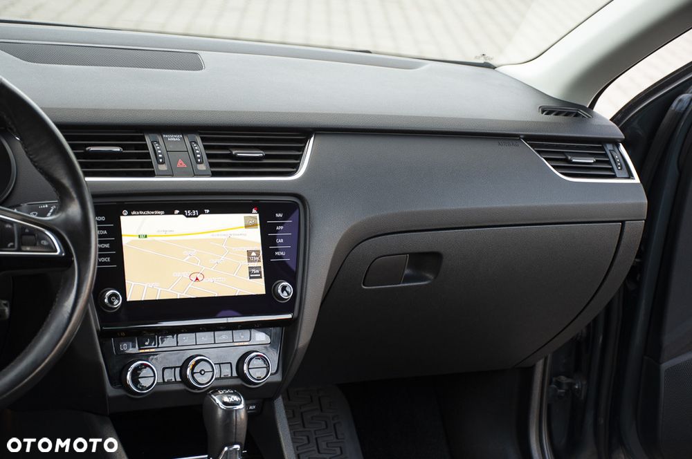 Skoda Octavia 2.0 TDI 4x4 DSG Style - 25