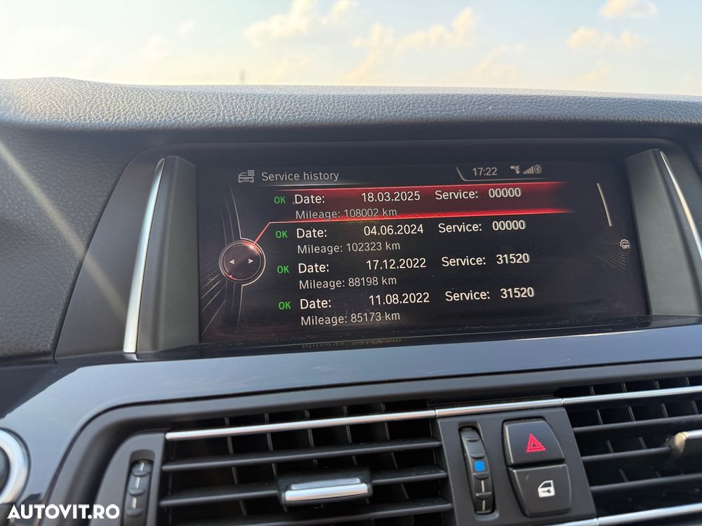 BMW Seria 5 525d xDrive AT - 13
