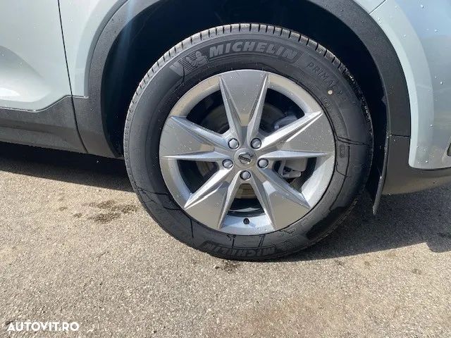 Volvo XC 40 B3 AT FWD MHEV Core - 7