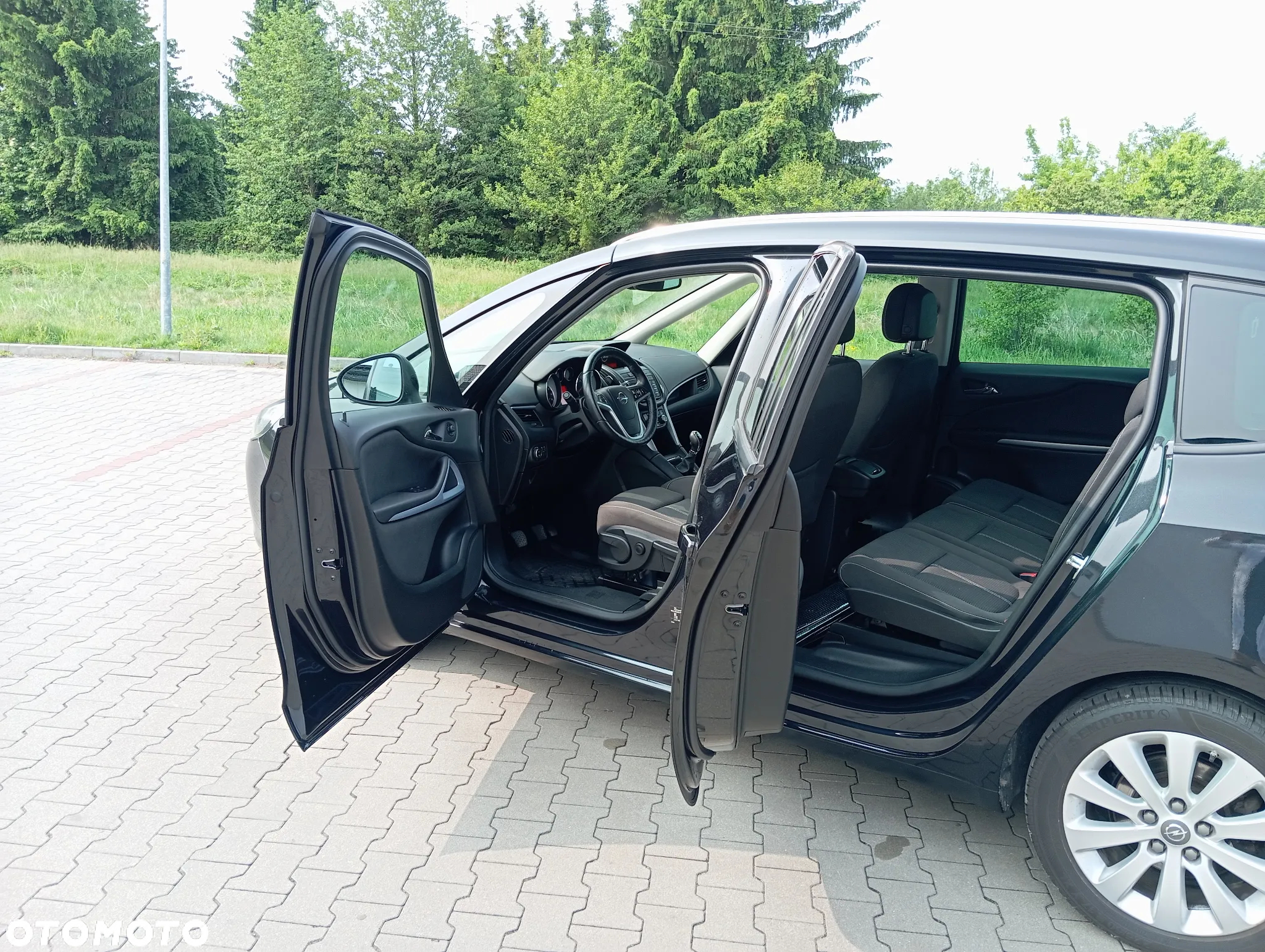 Opel Zafira Tourer 1.4 Turbo drive - 33