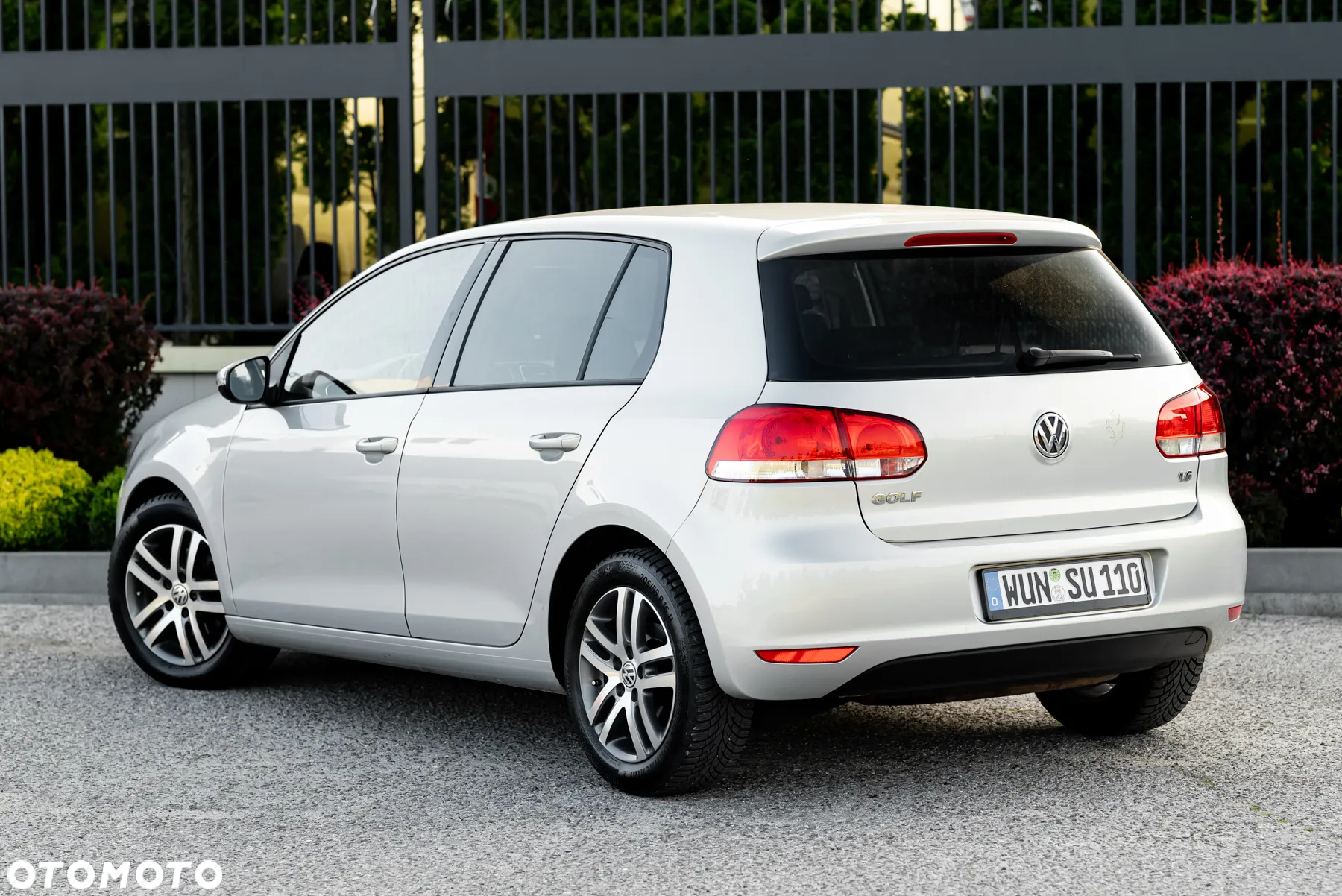 Volkswagen Golf 1.6 Comfortline - 15