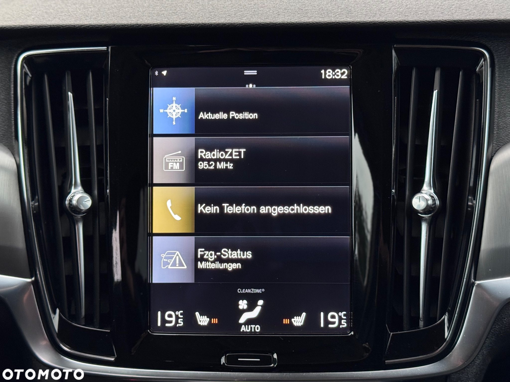 Volvo V90 D3 Geartronic Momentum Pro - 34