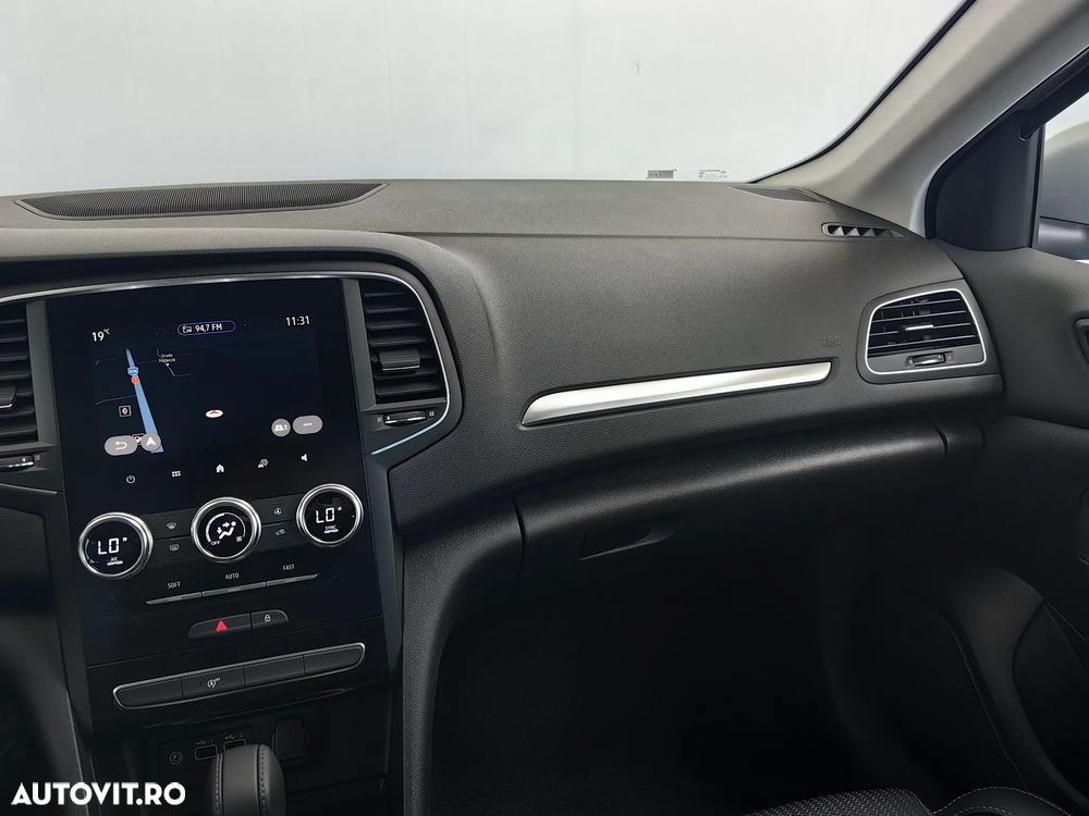 Renault Megane TCe 140 GPF EDC Techno - 23