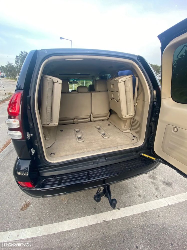 Toyota Land Cruiser 3.0 D-4D Pack A. - 3