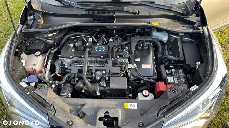 Toyota C-HR 1.8 Hybrid Prestige - 8