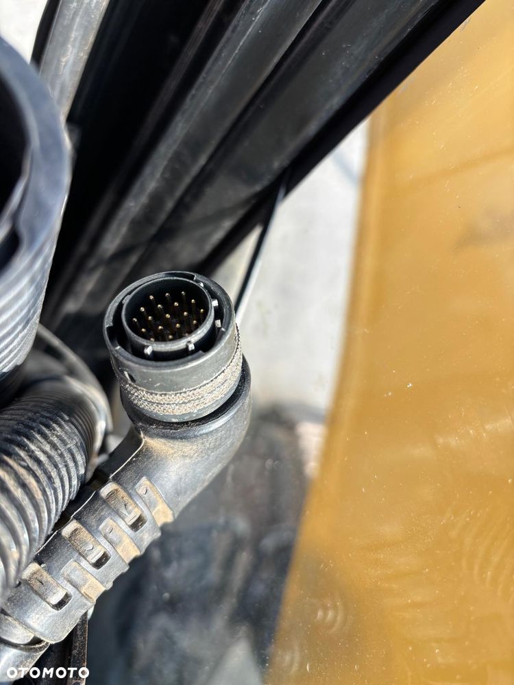 Caterpillar 324E LN - 10