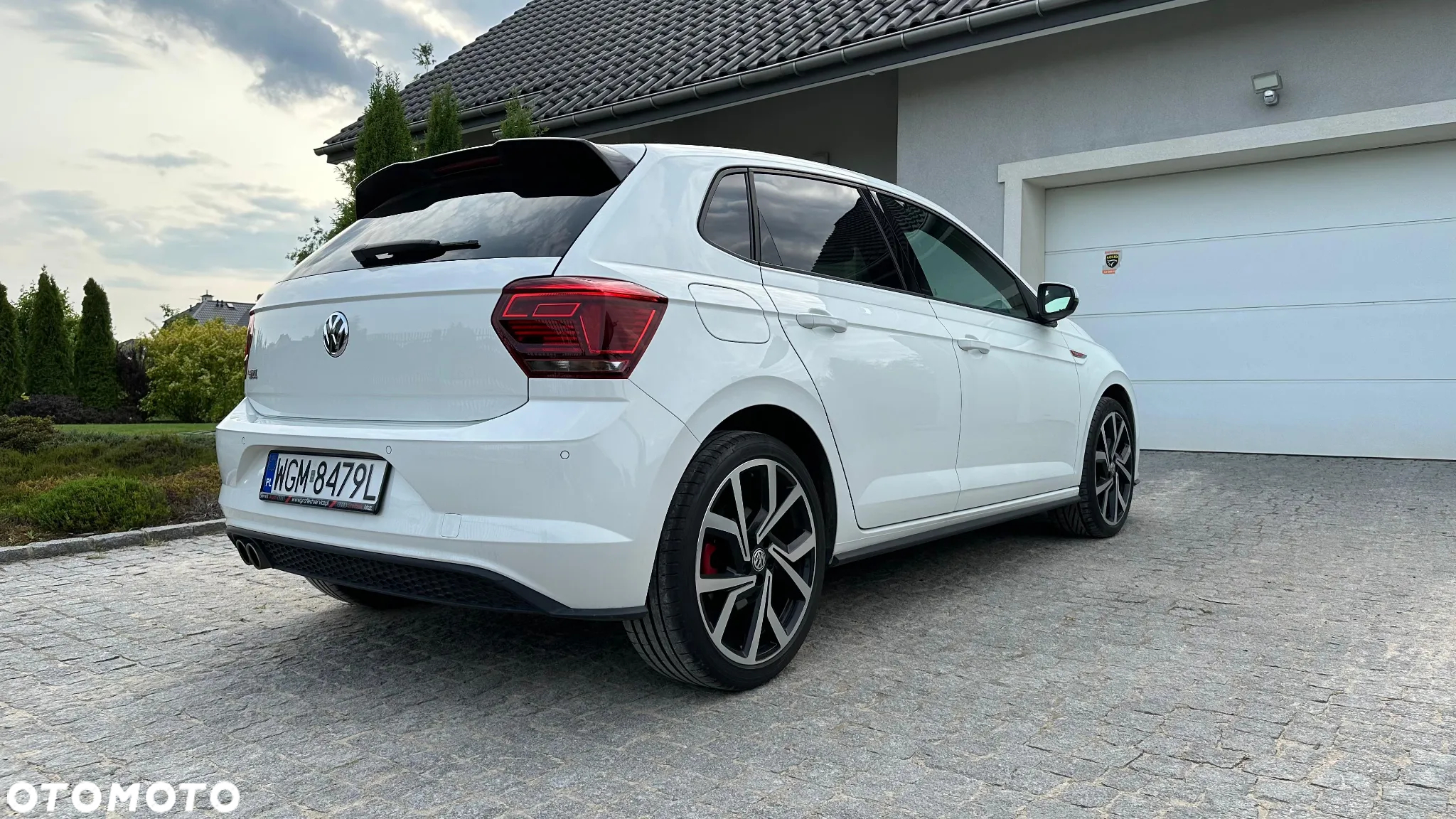 Volkswagen Polo 2.0 TSI GTI DSG - 14