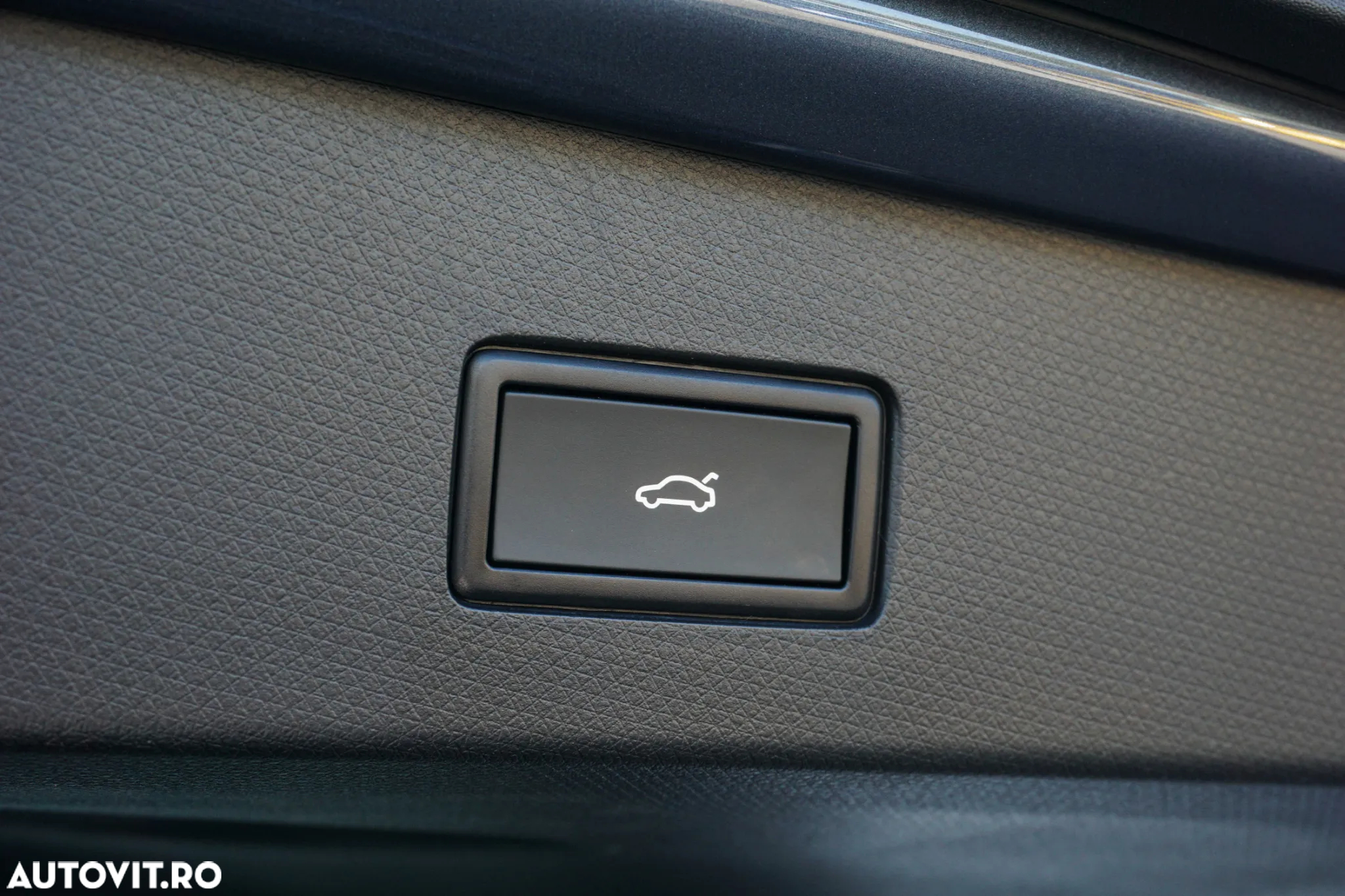 Cupra Tavascan - 37