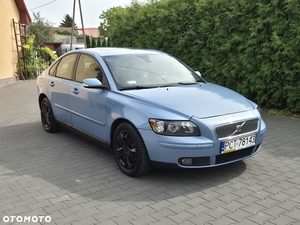 Volvo S40 - 1