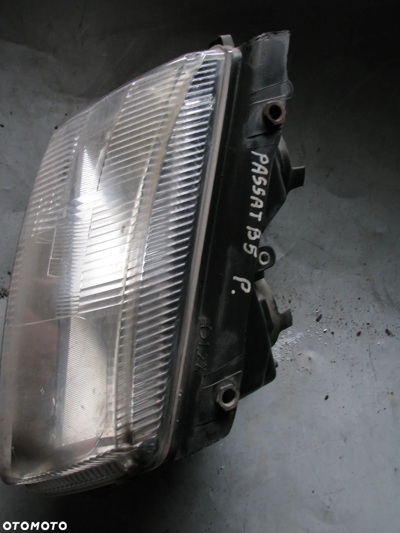 VOLKSWAGEN PASSAT B5 LAMPA PRZEDNIA PRAWA EUROPA - 3