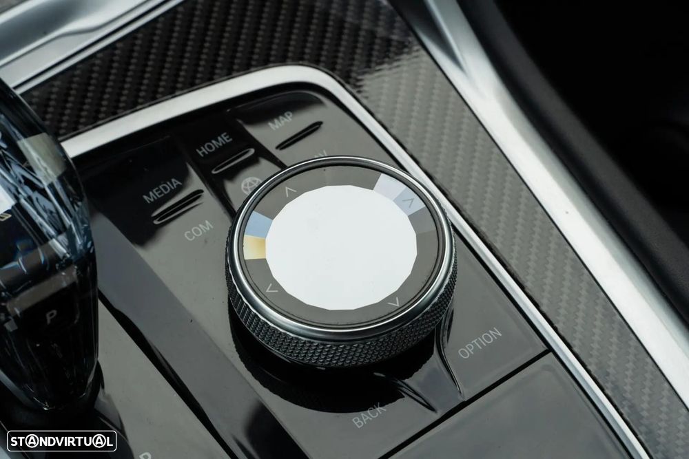 BMW X6 30 d xDrive Pack M - 25