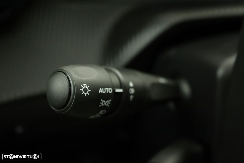 Peugeot 2008 1.2 Allure - 16