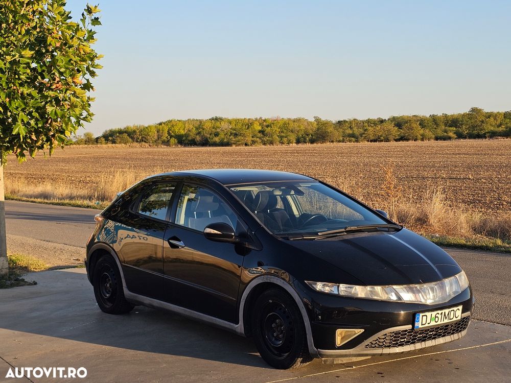 Honda Civic 1.8i-VTEC Comfort - 1