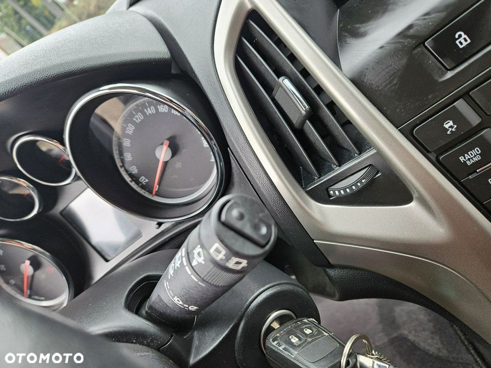 Opel Astra - 14